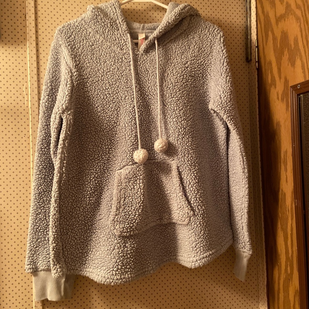 Sweater/ sleepwear